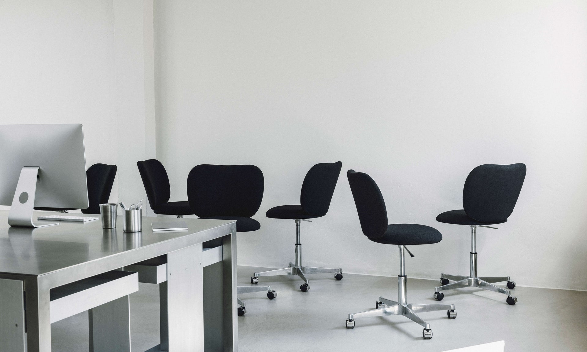 Office Edition: At Home with Sune Palner