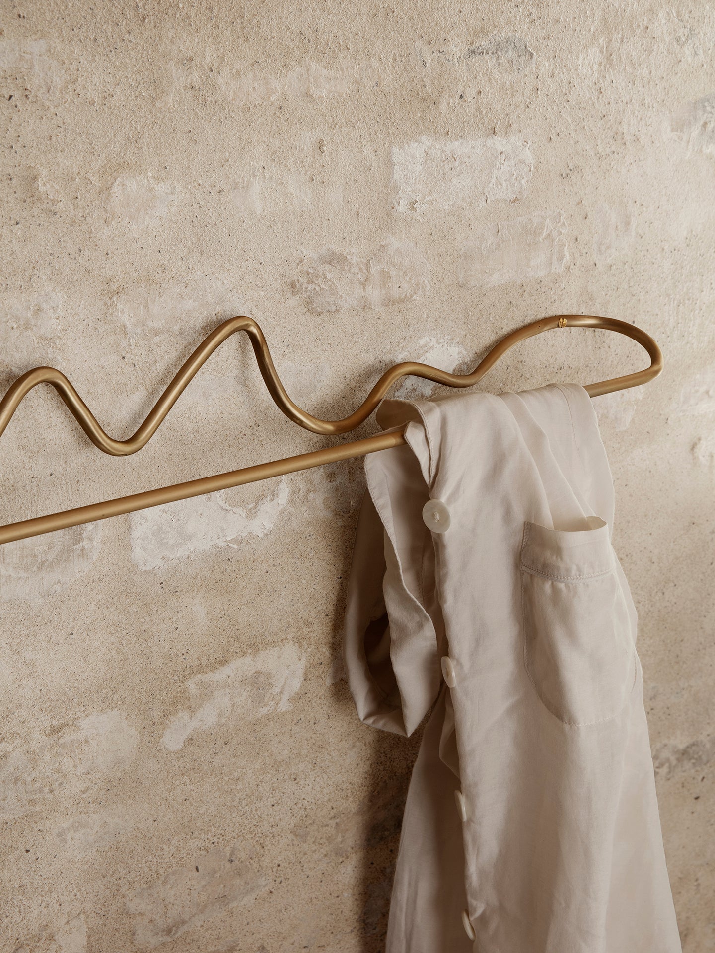 Curvature Towel Hanger | Brass | Matte finish | ferm LIVING