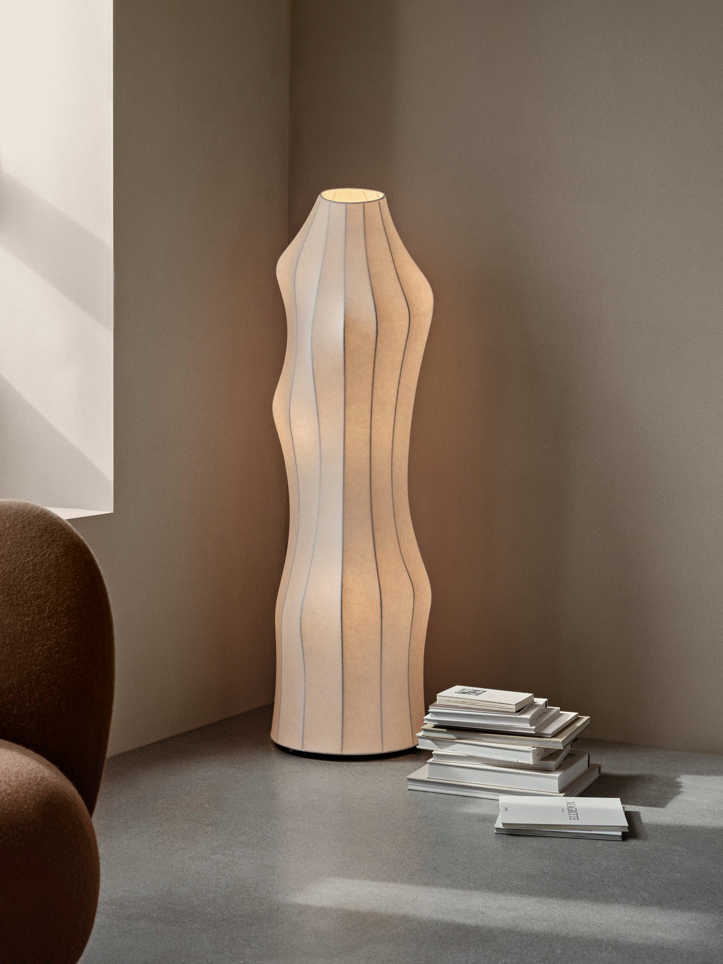 Dae Floor Lamp - White | ferm LIVING