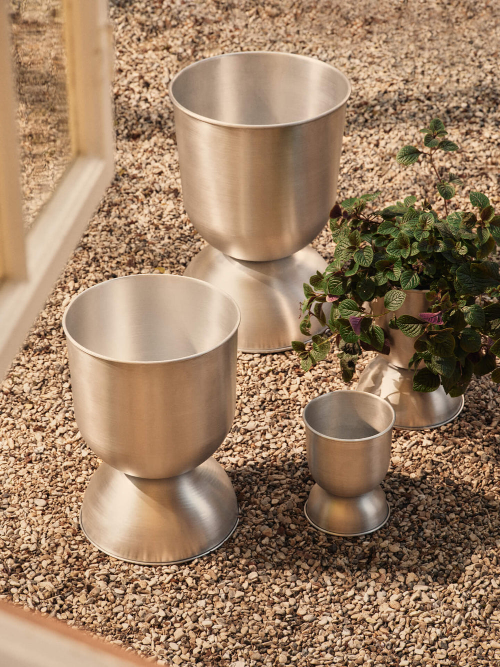 medium pots for plants Ferm Living - Hourglass Pot - Medium