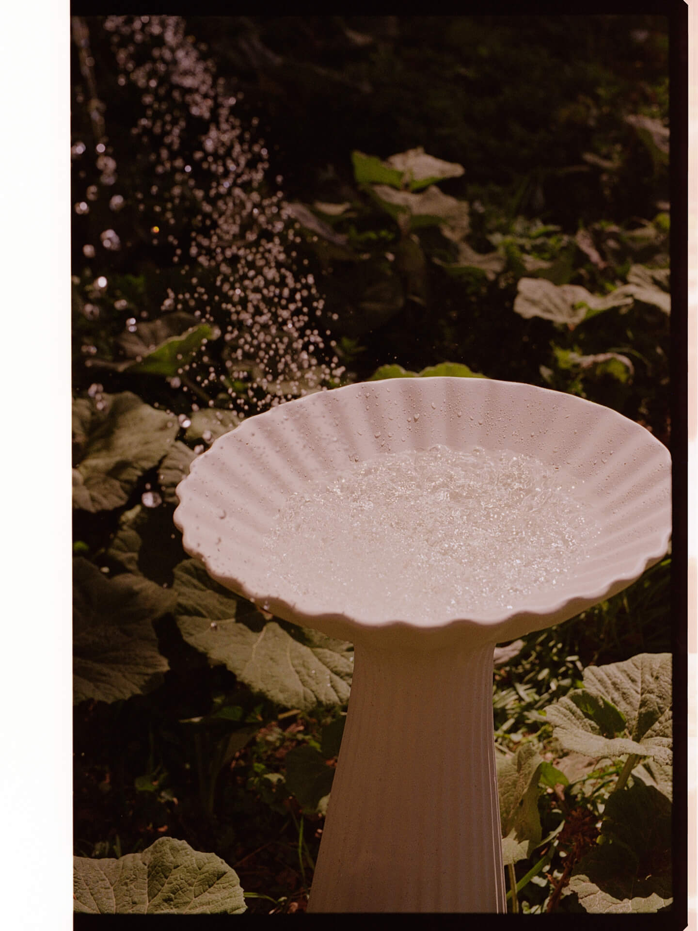 Fountain Pedestal Bowl - Ivory – Ferm Living