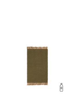 Block Mat in olive/natural, woven rectangular mat with fringed short sides