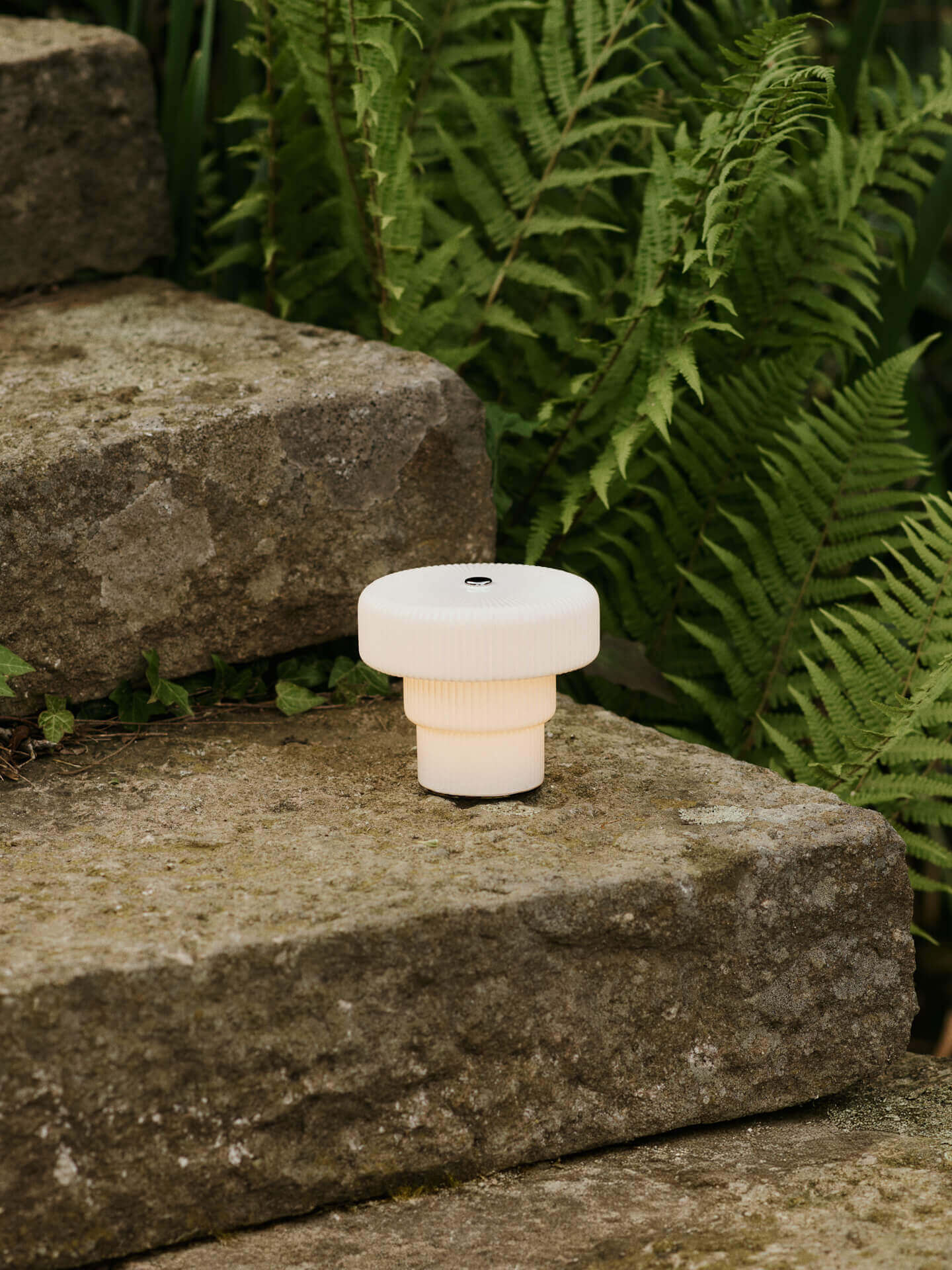 Ripple Portable Lamp - White – Ferm Living