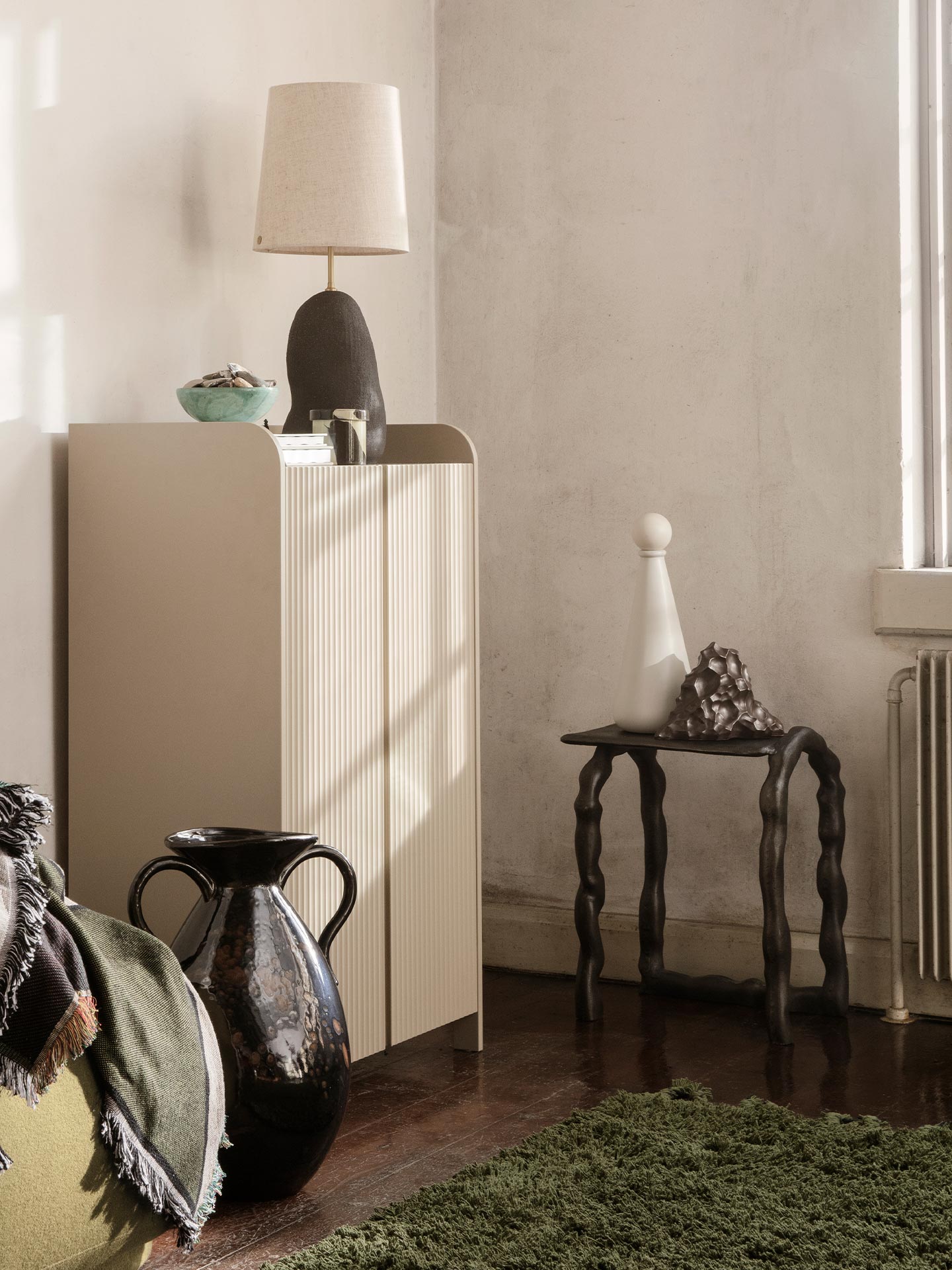 Muses vase | Decorate your home with ceramic vases | Ferm Living