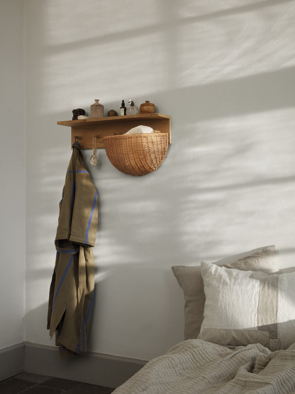 Ferm Living Place Rack Place Rack | Storage shelf with hooks | Ferm Living