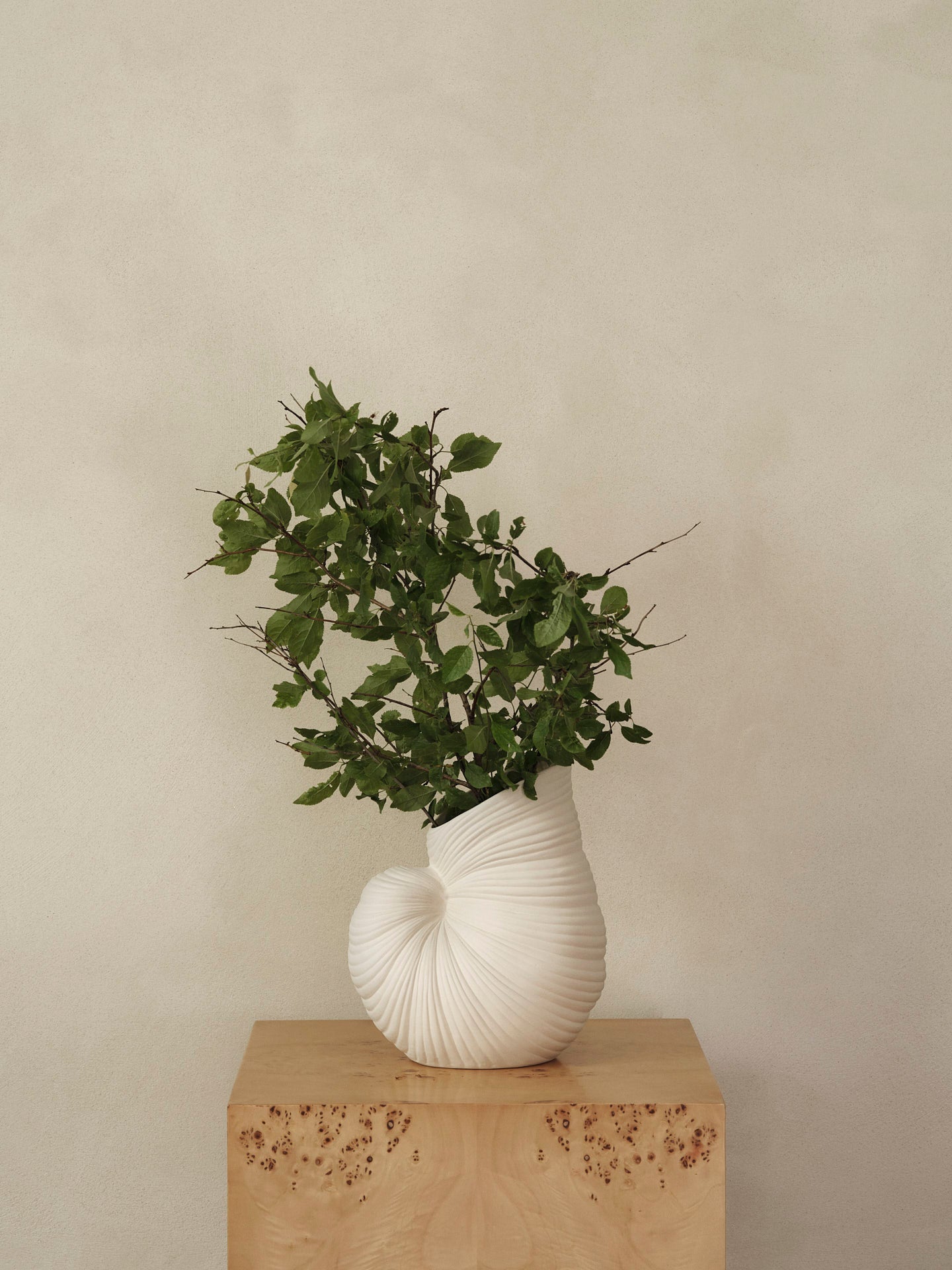 Ferm Living ファームリビング Shell Pot オフホワイト Shell Vase - Off-white | Ferm Living