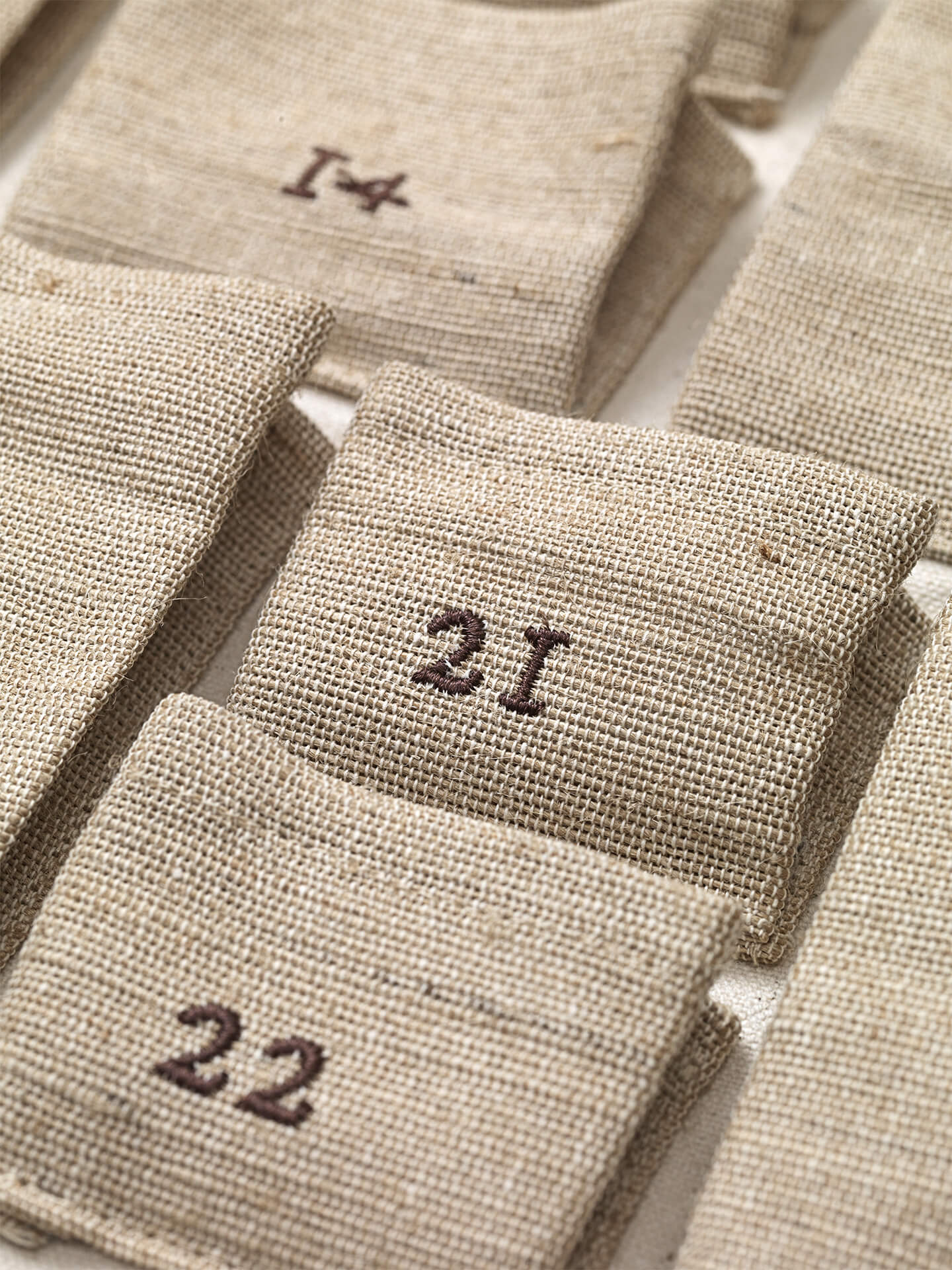 クリスマス ferm LIVING Pine Christmas Calendar mini Pine Christmas Calendar - Mini - Natural | Ferm Living