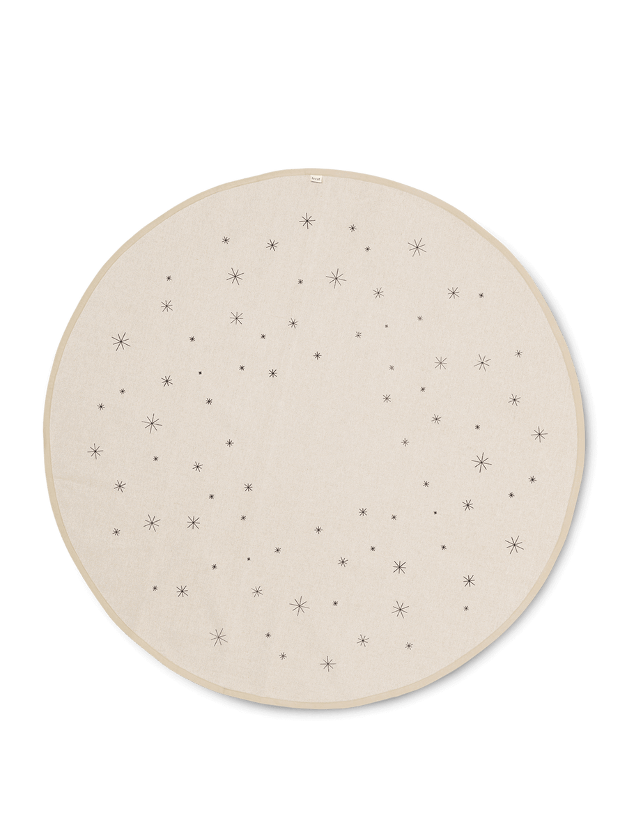 Star Christmas tree rug decorated with stars – Ferm Living