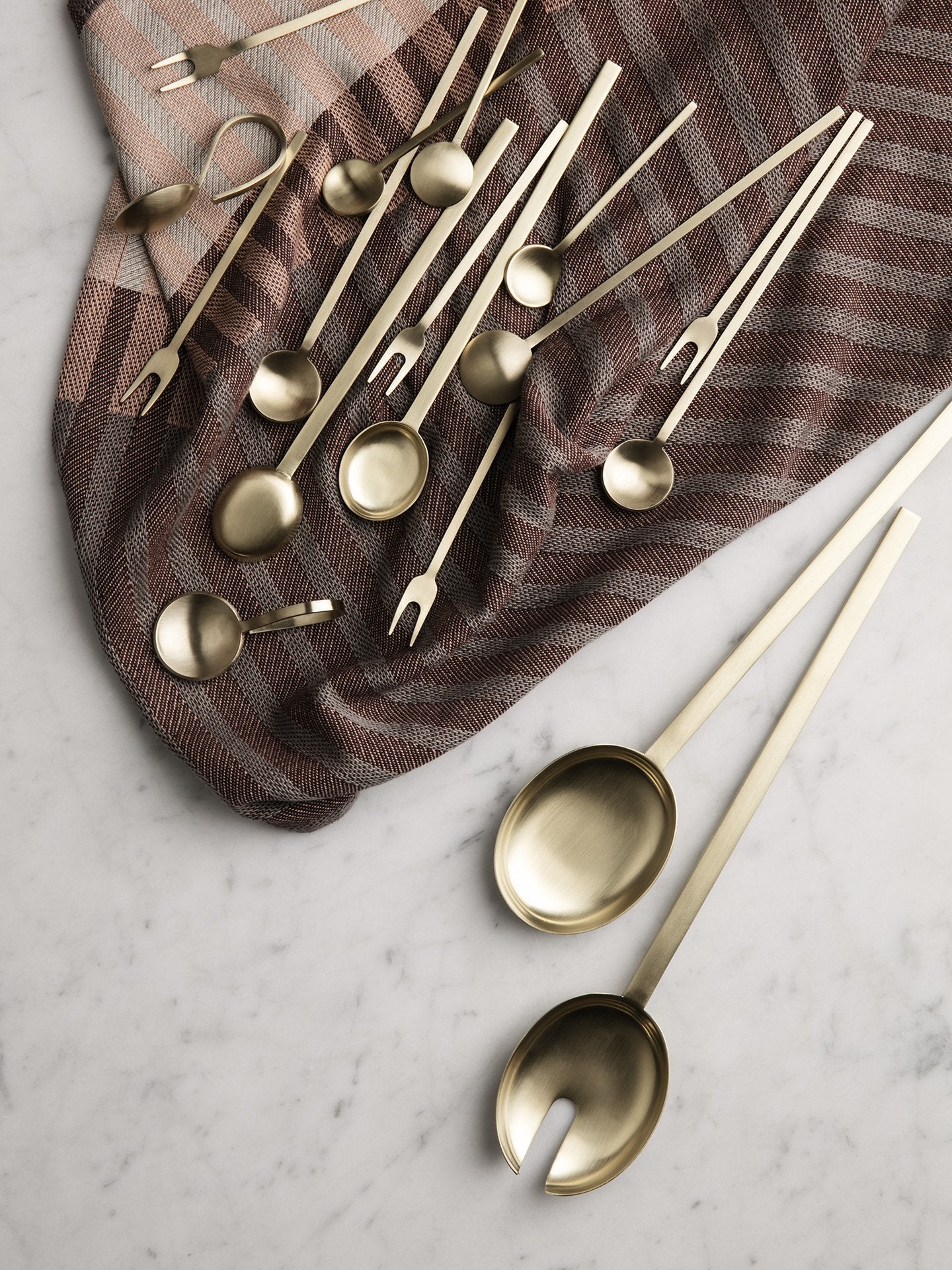 Ferm Living Fein Salad Servers - Thumbnail 5