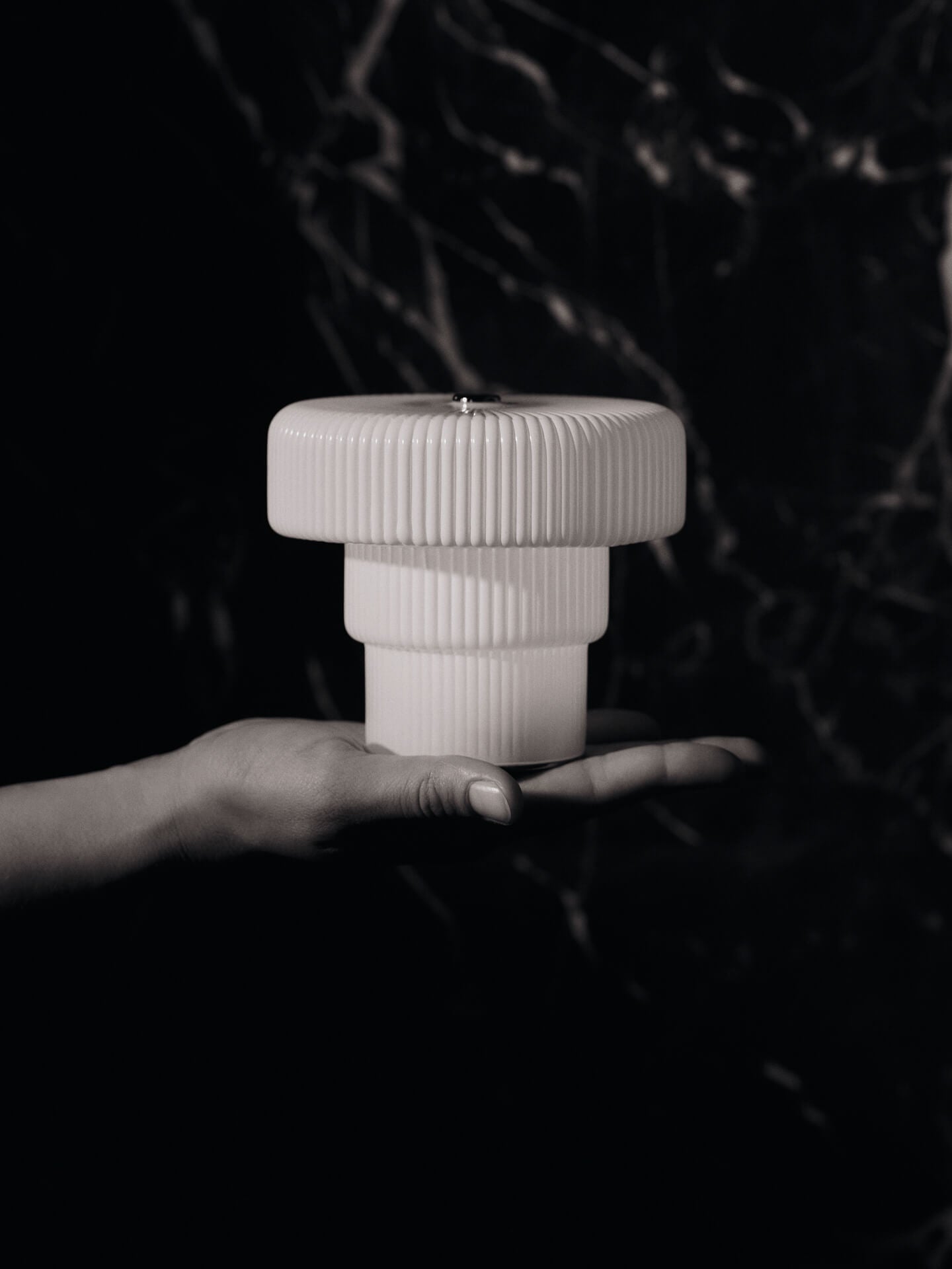 Ripple Portable Lamp - White – Ferm Living