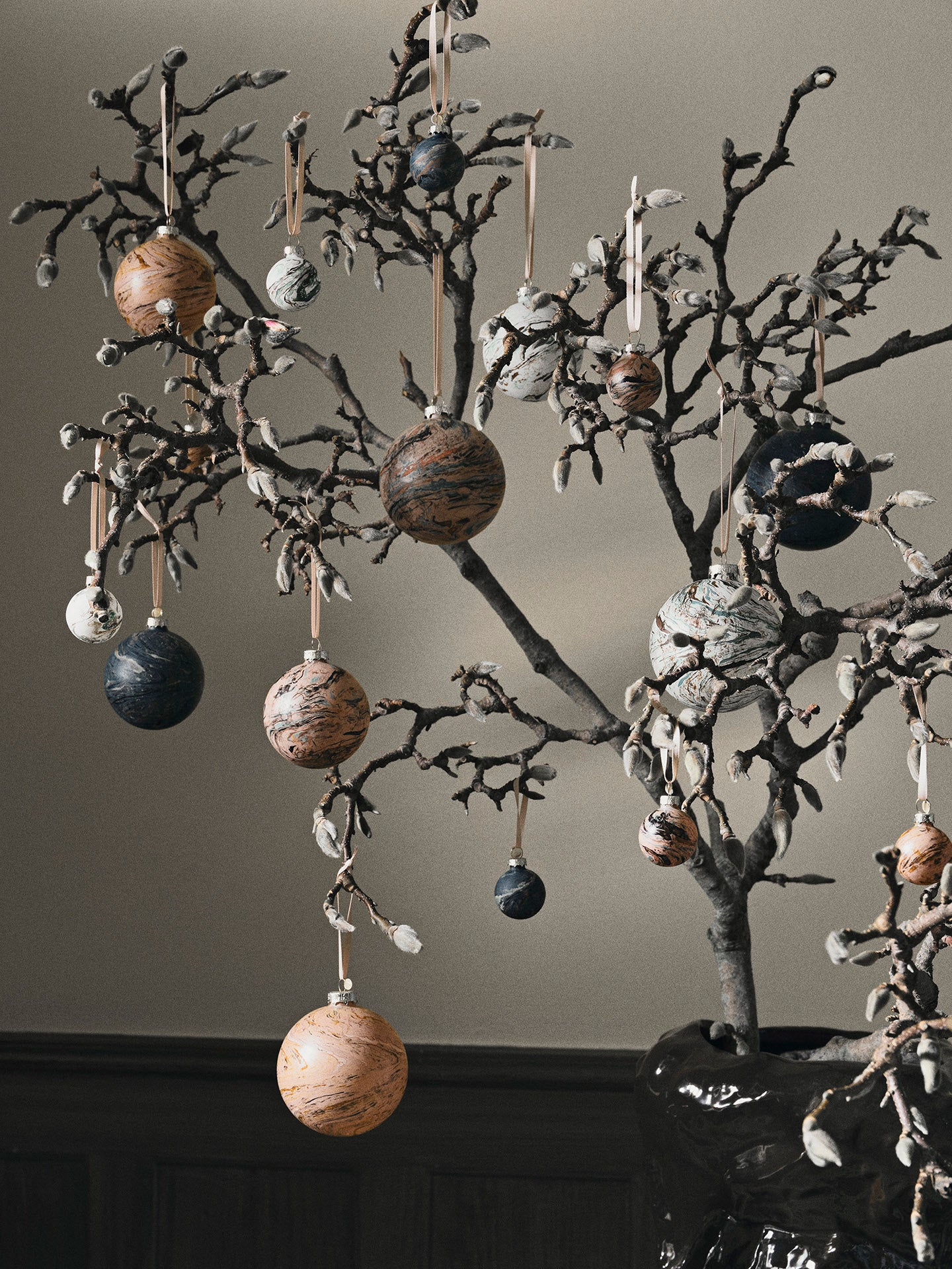 Ferm Living Marble Baubles - Thumbnail 3
