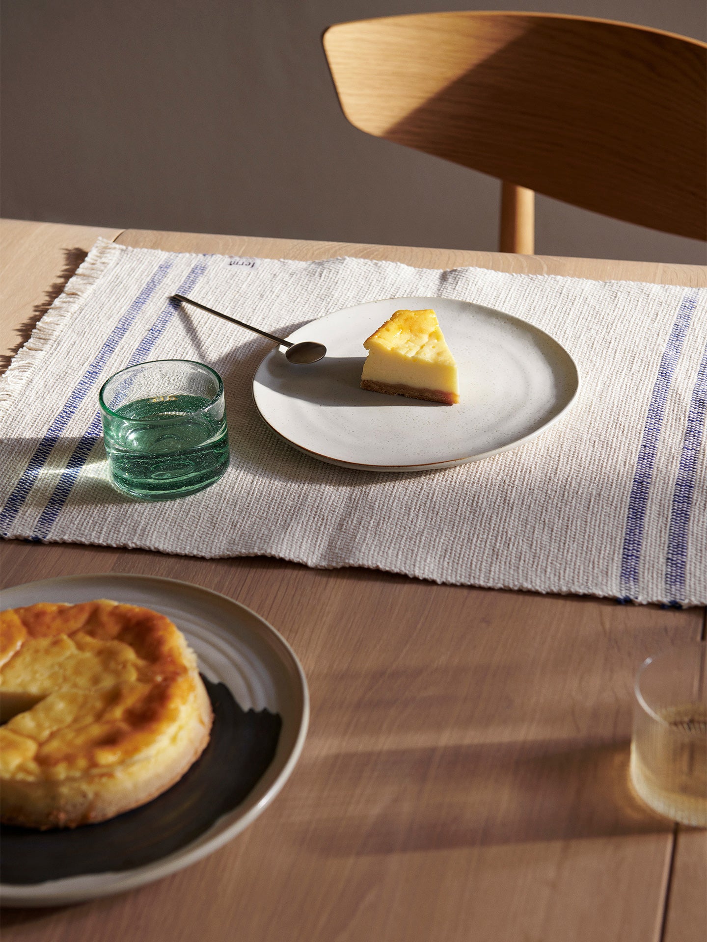 Ferm Living Flow Plate - Thumbnail 2