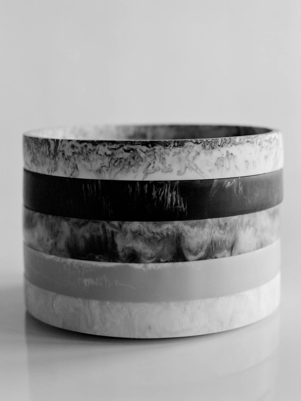 Mist Round Tray - Charcoal
